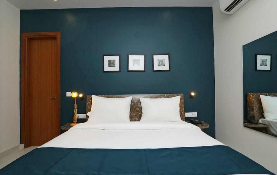 Hotel Galaxy Inn Gurgaon Dış mekan fotoğraf